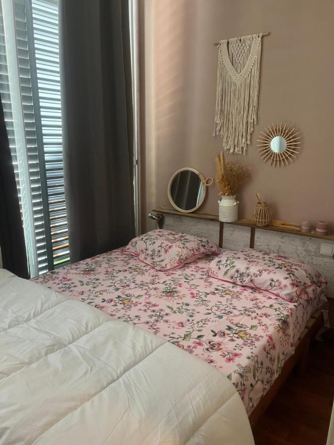 Apartamento P'Tit Cosy St Denis - Centre Saint-Denis Exterior foto